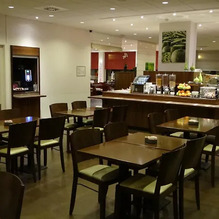 Ibis Centrum Antuérpia
