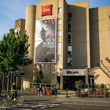 Hotel Ibis Centrum 3*